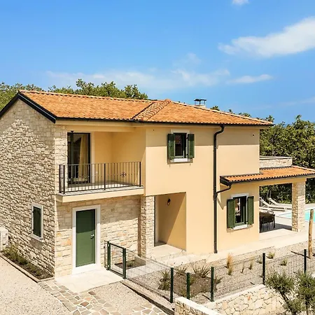 Pinaza C- Luxury With Private & Seaview Villa